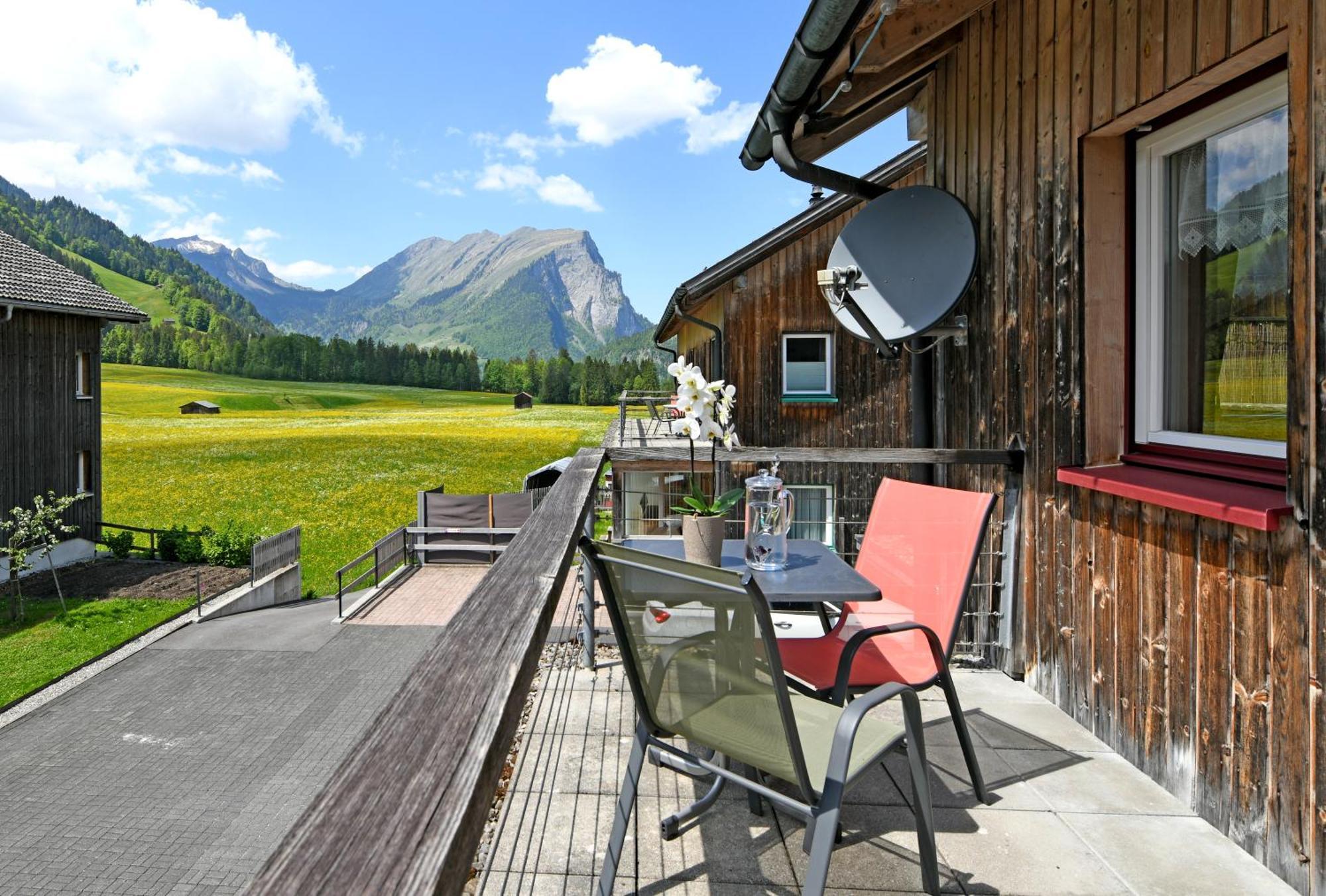 Ferienwohnungen Schantl Schoppernau Exterior photo